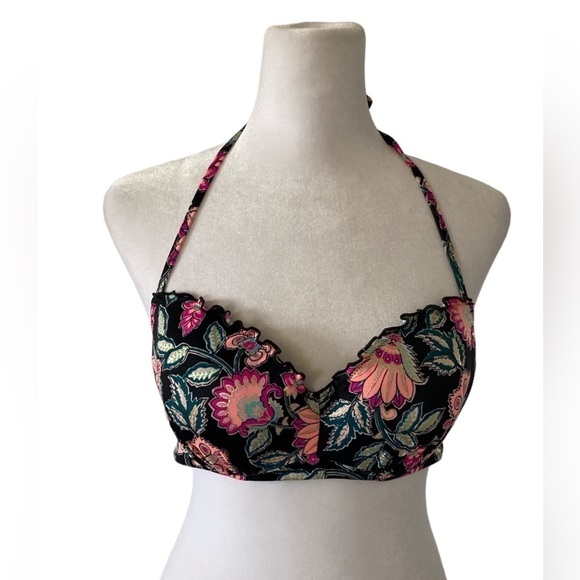 Shade & Shore Other - Shade and Shore 32D bikini top black floral halter